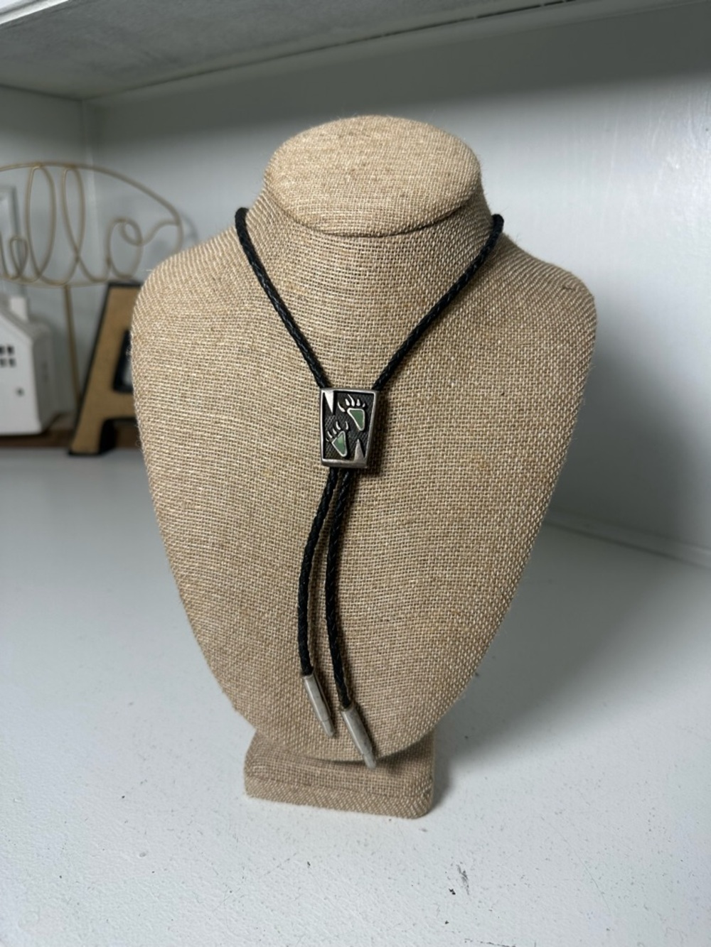 Vintage Bear Claw Bolo Tie Bullet Tip End Southwestern Western Necklace 17”